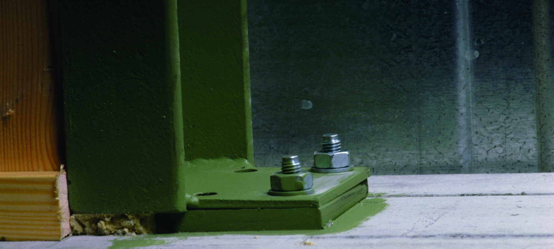 HILTI STUD ANCHOR M16x140 AMBER FASTENERS, Bangalore